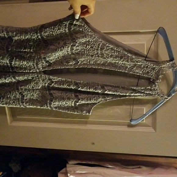 Dress - Picture 2 of 4